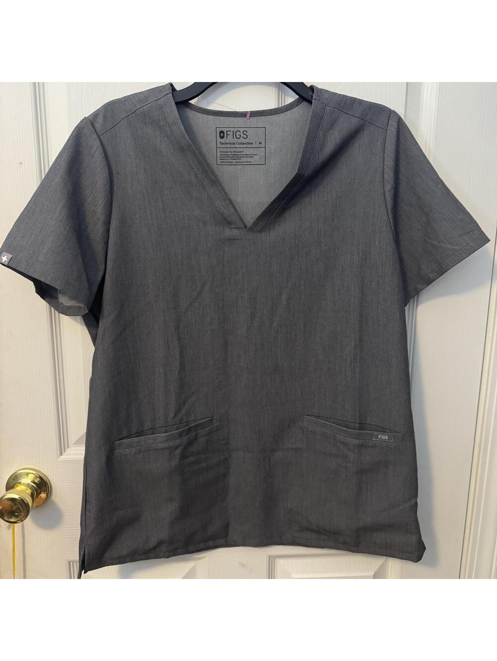 FIGS Technical Collection Gray Scrub Top Size Medium